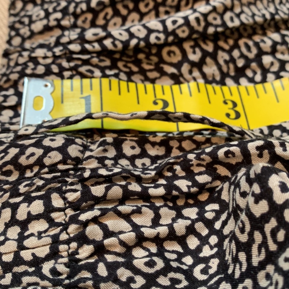 Style & co. 100% Rayon Black and Taupe Animal Print Skirt - Picture 8 of 9